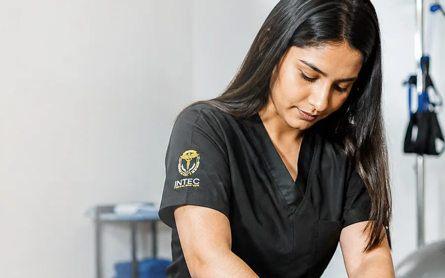 Auxiliar Superior en Fisioterapia y Rehabilitación Traumatológica, Neurológica y Deportiva